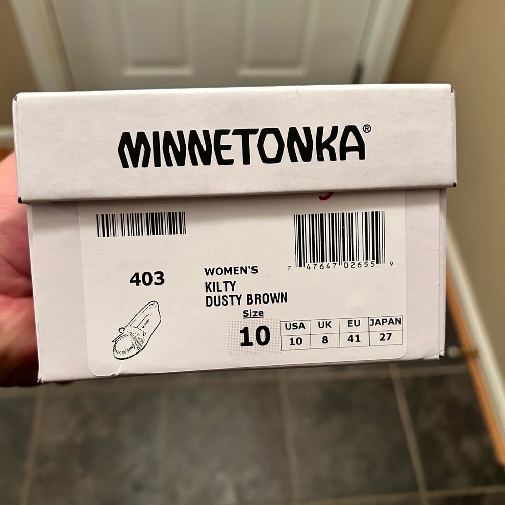 Minnetonka slip on moccasin